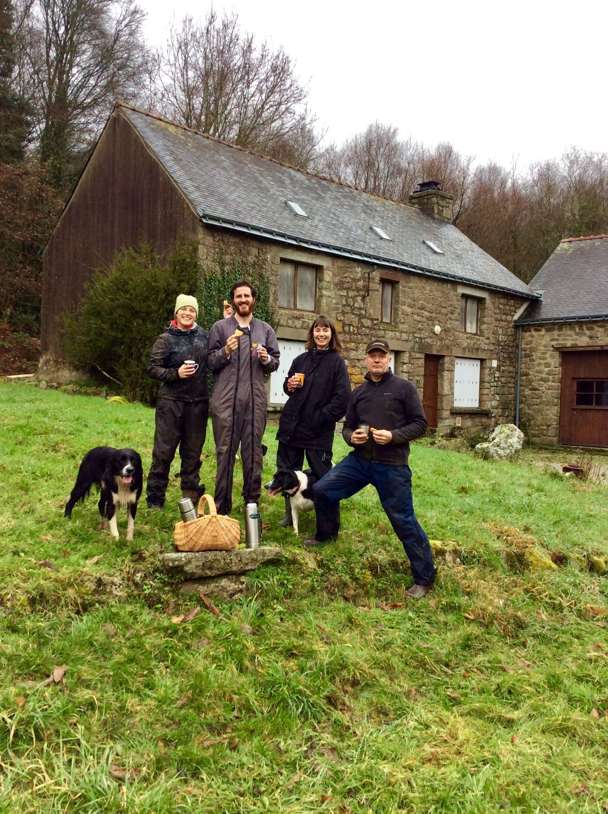 Volunteers Afrinoon Permaculture